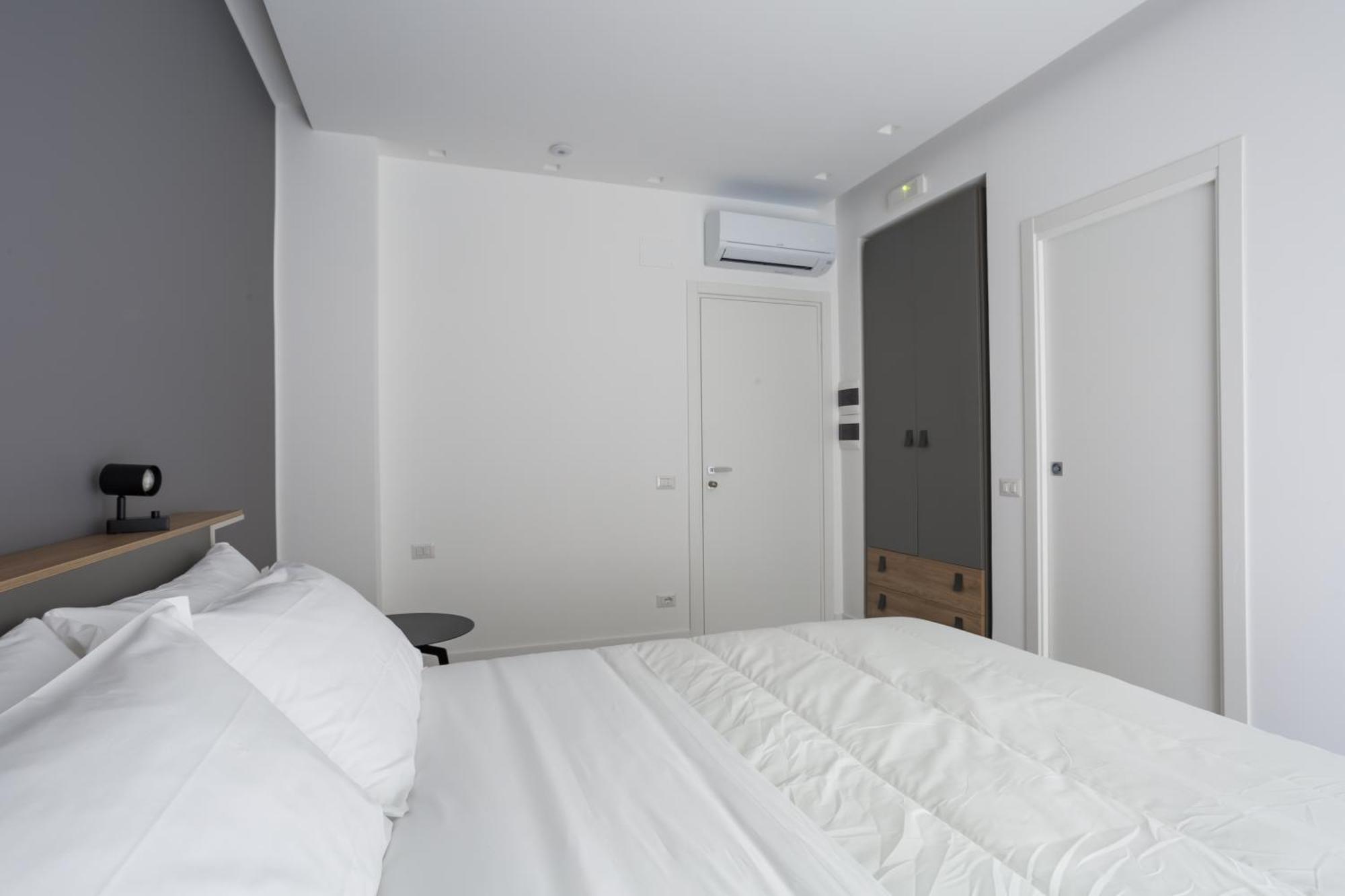 Hotel Napolishine Panorama Caravaggio By Dimorra Extérieur photo